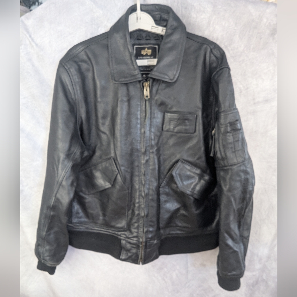 Alpha Industries Size XL Leather Flight Jacket Black Multiple Pockets